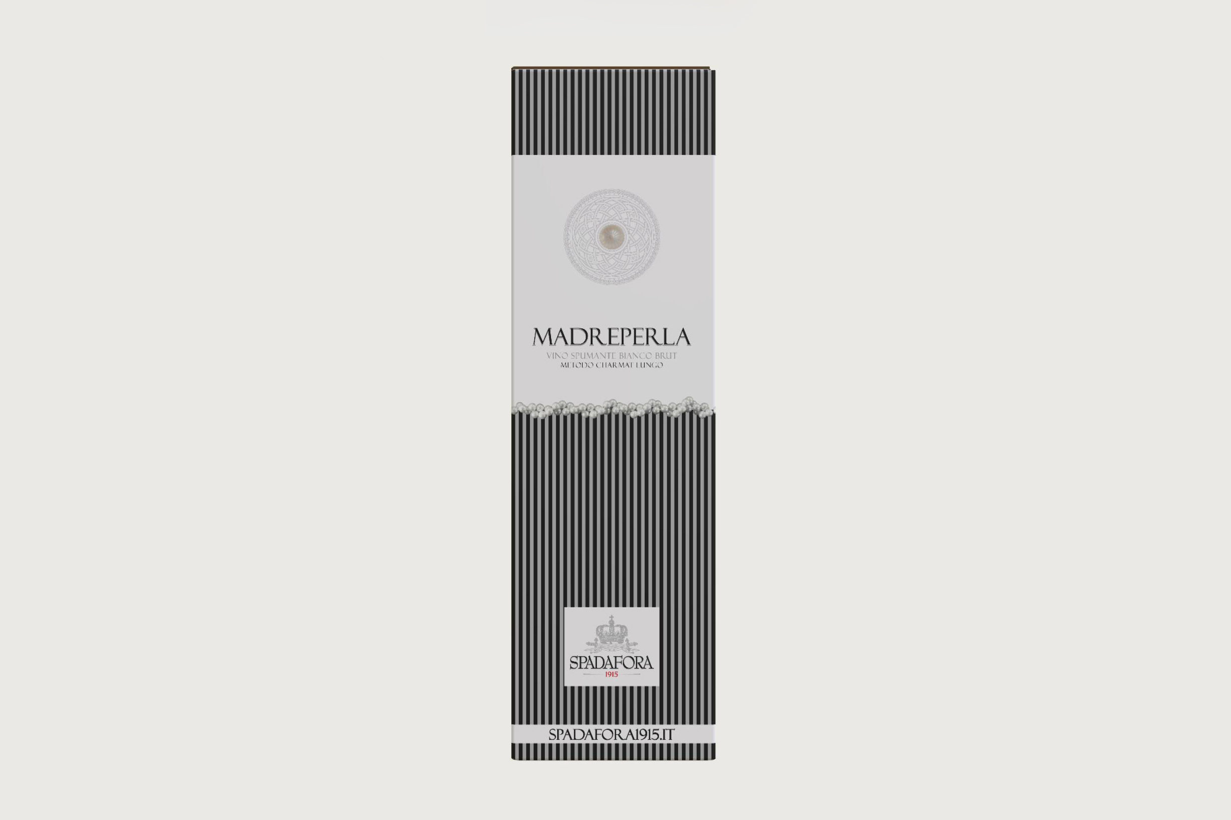 Packaging per il vino di Spadafora 1915